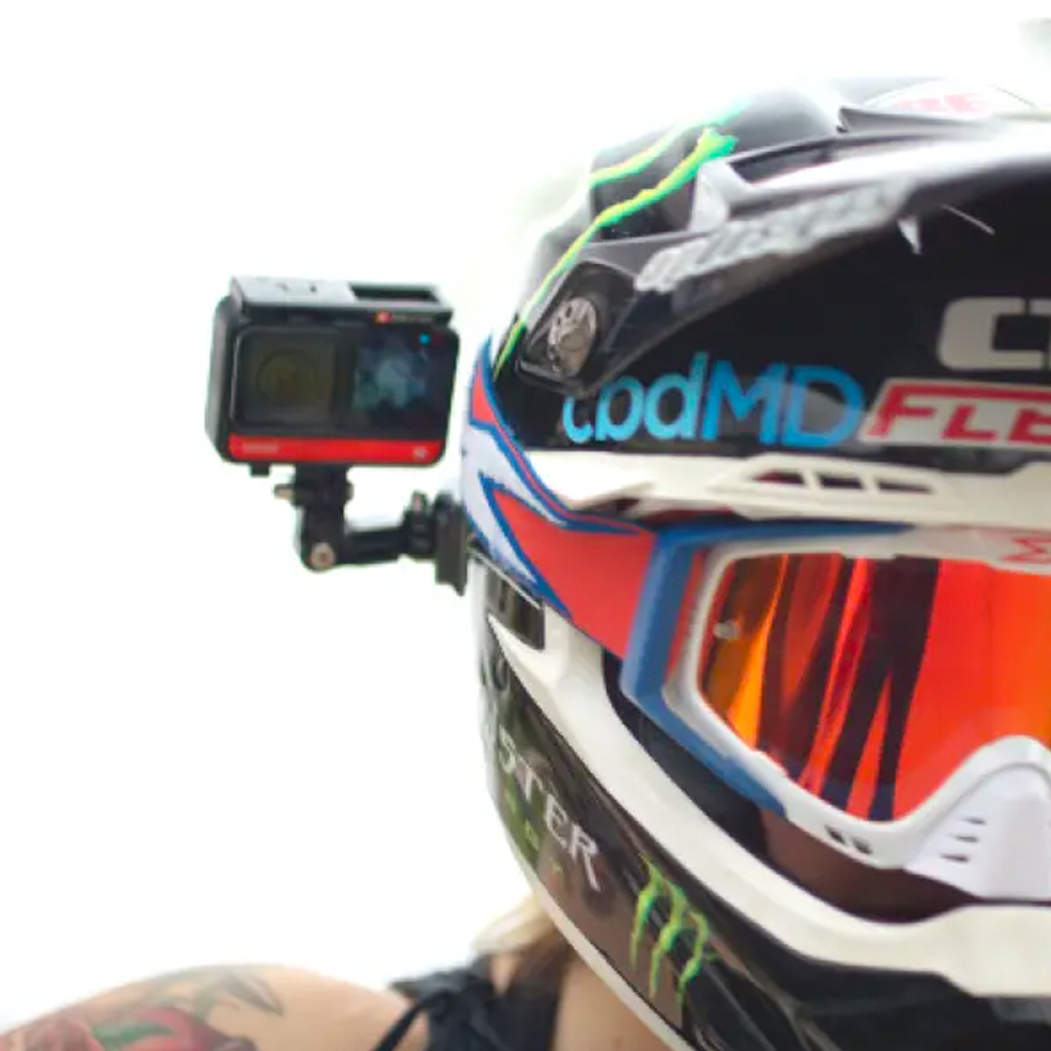 INSTA360 HELMET MOUNT BUNDLE (X3 & ONE RS)