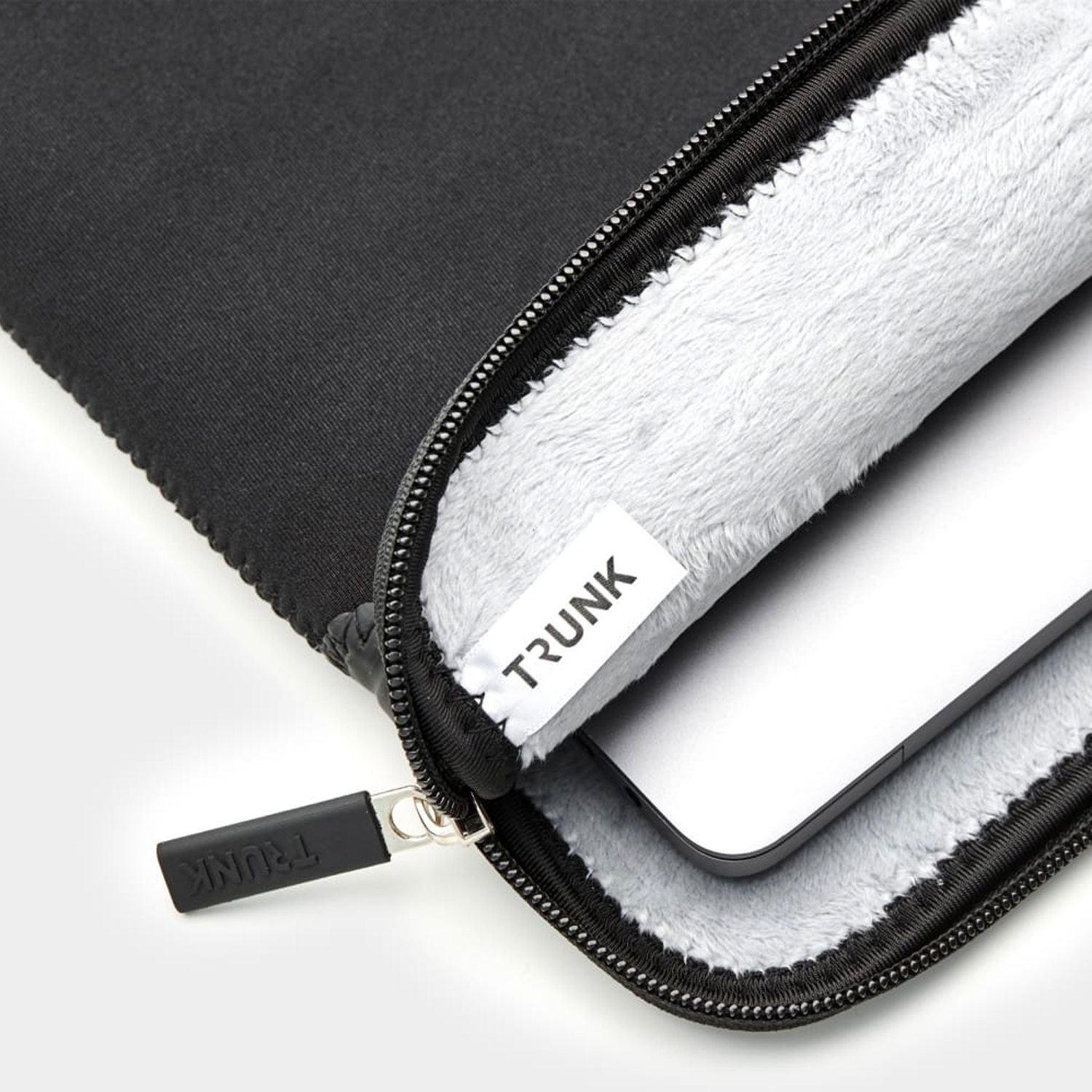 TRUNK NEOPRENE SLEEVE 14