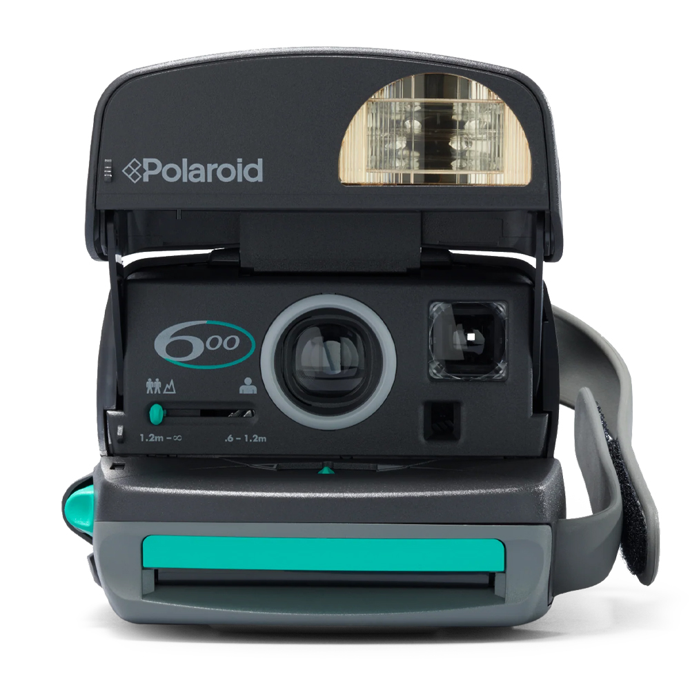 POLAROID 600 CAMERA ROUND